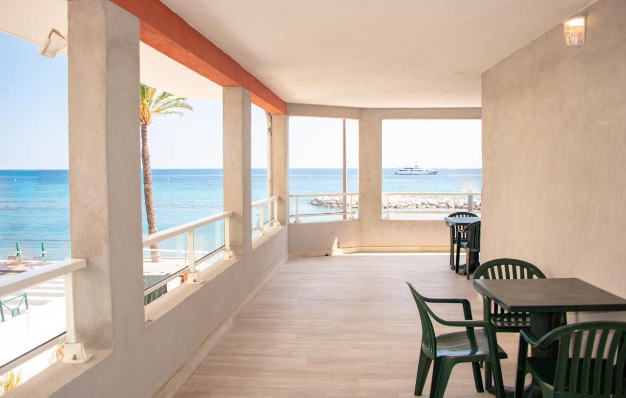 Hotel Et Appartements Reine D'Azur Roquebrune-Cap-Martin Exterior photo