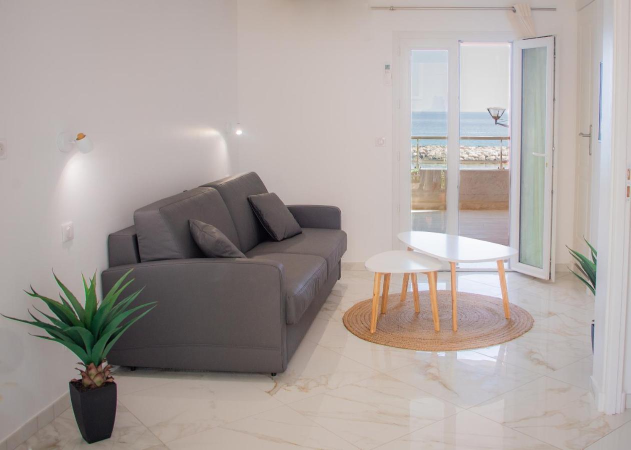 Hotel Et Appartements Reine D'Azur Roquebrune-Cap-Martin Exterior photo
